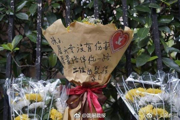 比剧本还玄幻！姆巴佩刚走，大巴黎就夺欧冠，然后世俱杯痛打皇马